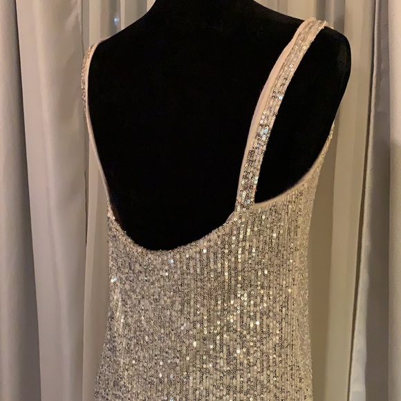 SHINY PARTY DRESS - Picture 4 of 5